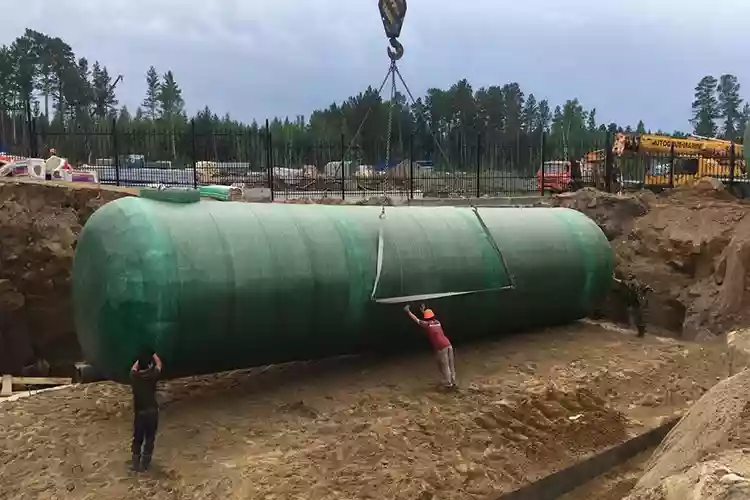 Емкость больших размеров для установки